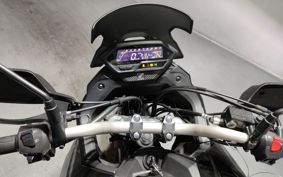 HONDA CB200X MC56