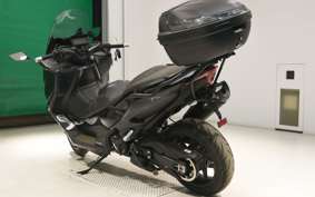 YAMAHA T-MAX 560 T 2020 SJ19J