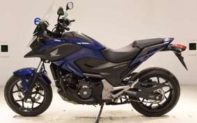 HONDA NC750X DCT 2017 RC72