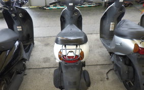 SUZUKI LET's 4 CA45A