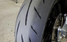 KAWASAKI GPZ900R NINJA 2000 ZX900A