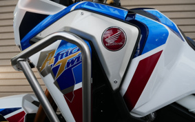 HONDA CRF1100L AFRICA TWIN DCT 2019 SD10