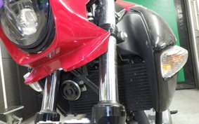 SUZUKI GSR250 2003