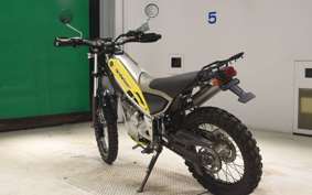 YAMAHA TRICKER DG10J