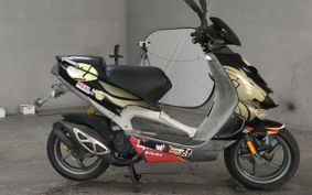 APRILIA APRILIA SR50