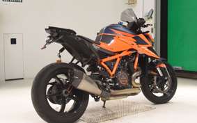 KTM 1290 SUPER DUKE R 2021