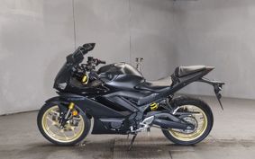YAMAHA YZF-R25 RG74J