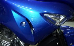 SUZUKI GSR250S
