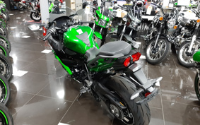 KAWASAKI NINJA H2 SX SE 2024 ZXT02P