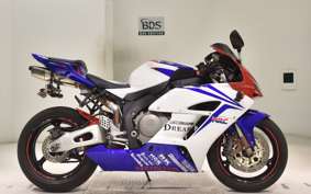 HONDA CBR1000RR 2004