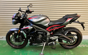 TRIUMPH STREET TRIPLE R 2021 HDA544
