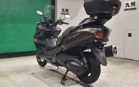 HONDA SILVER WING 400 GT Type 2014 NF03