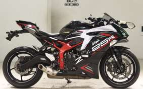 KAWASAKI ZX-25R ZX250E