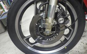 YAMAHA XJ750 E 1983 29R