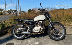 SUZUKI GLASS TRACKER BIG BOY NJ4DA