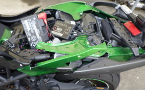 KAWASAKI NINJA H2 SX SE 2022 ZXT02P