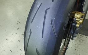 TRIUMPH DAYTONA 675 2008