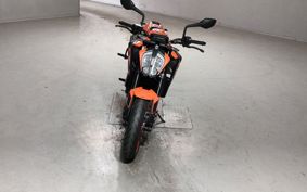 KTM 890 DUKE GP TU940