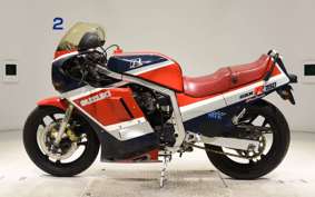 SUZUKI GSX-R750 1986 GR71G