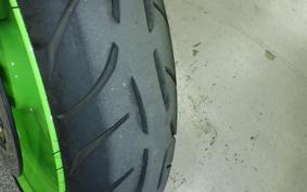 KAWASAKI ZXR400 Gen.2 2004