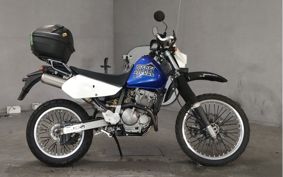 SUZUKI DR250R SJ45A