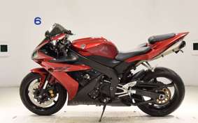 YAMAHA YZF-R1 2005