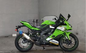 KAWASAKI  NINJA ZX-4RR ZX400P