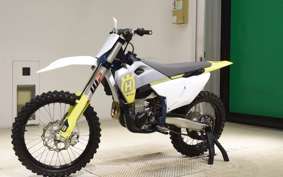 HUSQVARNA FC450