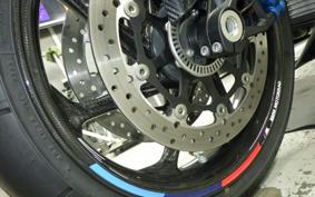 BMW M1000R 2025