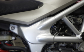 HONDA VTR 250 Gen. 2 MC33
