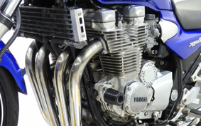 YAMAHA XJR1300 2016 RP03J