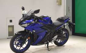 YAMAHA YZF-R25