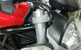 DUCATI MONSTER 696 2009