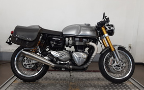 TRIUMPH THRUXTON 1200R 2016 DAD72H