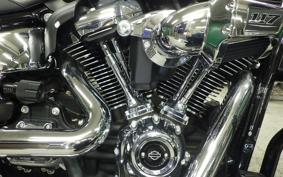 HARLEY FXBR1920 2024