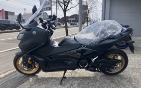 YAMAHA T-MAX 560 A TECHMAX 2026 SJ19J