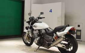 HONDA X4 LD 2003 SC38
