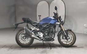 HONDA CB250R MC52