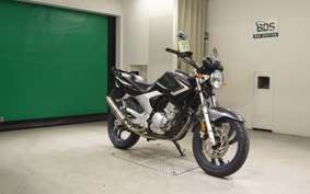 YAMAHA YBR250 2025