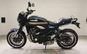 KAWASAKI Z900RS 2023 ZR900K