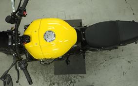 YAMAHA XSR900 2023 RN80J