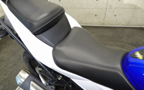 SUZUKI GSX250 R DN11A