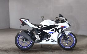 SUZUKI GSX-R125 DL33B