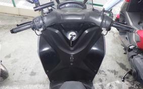 YAMAHA TRICITY 125 SE82J