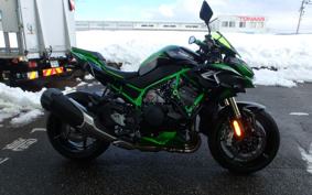 KAWASAKI NINJA H2 2022 ZRT00K