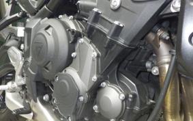 TRIUMPH TRIDENT 660 2023