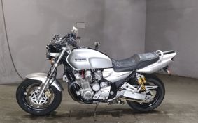 YAMAHA XJR1300 1998 RP01J