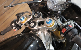 TRIUMPH DAYTONA MOTO 2 765 2020 HDA214
