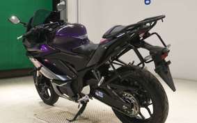 YAMAHA YZF-R3 2023 RH21J