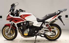 HONDA CB1300SB SUPER BOLDOR A 2009 SC54